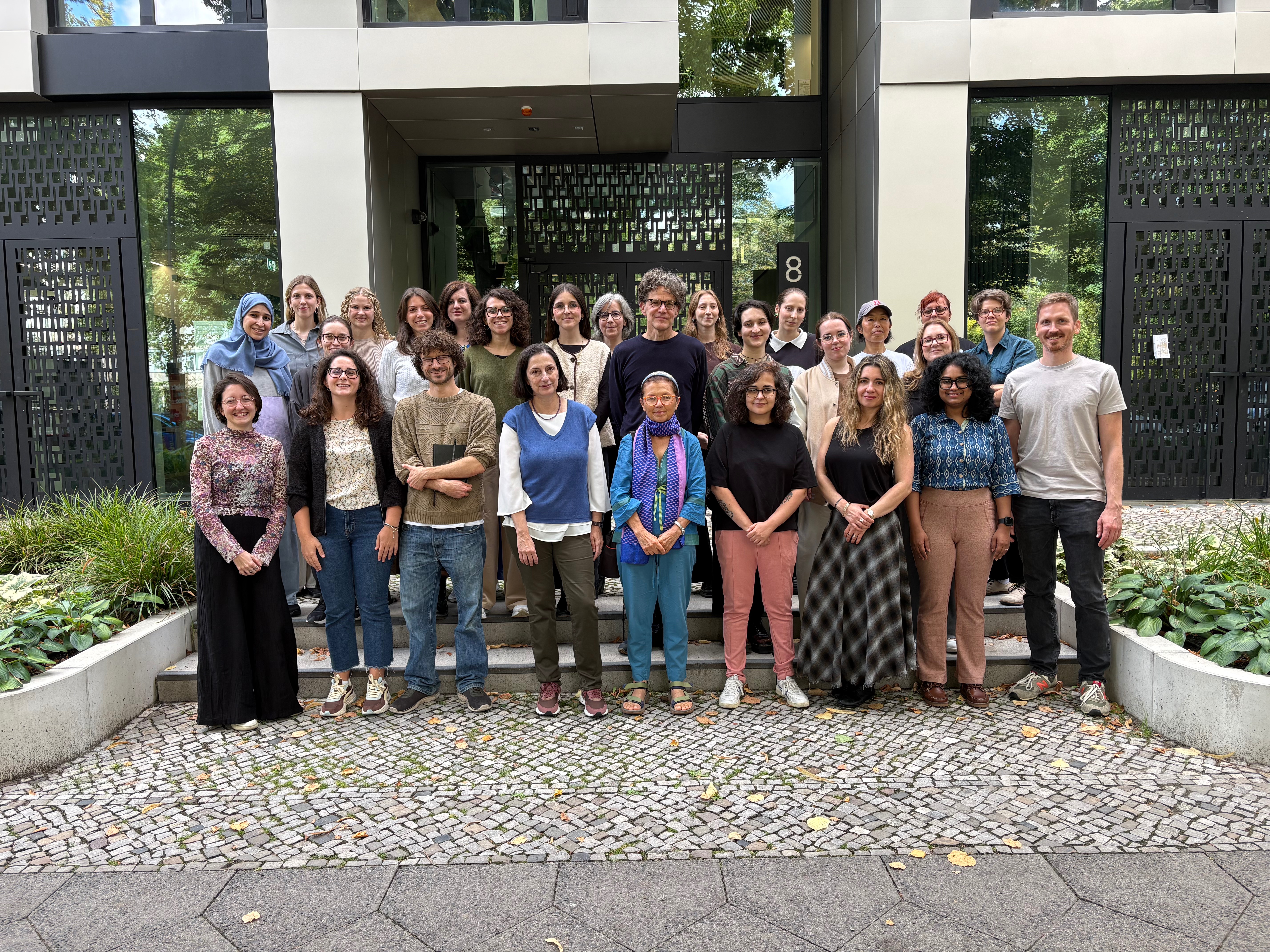 group picture of LeibnizDream team members